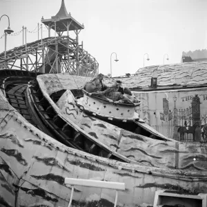 Wahrzeichen der Freizeitwelt Riesenrad JLP01_08_009062