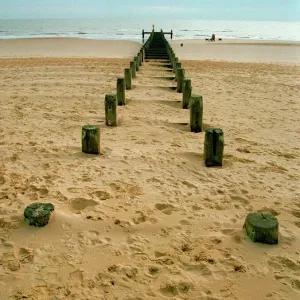 Lowestoft Beach Print: Groyne on Suffolk Coast