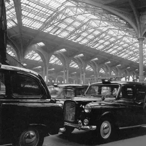 Print of a Taxi Rank at Liverpool Street Station