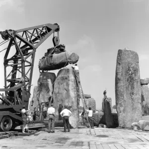 Stonehenge Trilithon Lintel Re-Erection Print, 1958