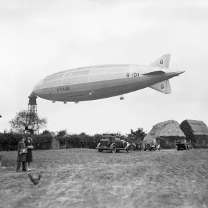 Print of R101 airship at Cardington, Bedfordshire in 1929