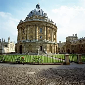 Towns and Cities Canvas Print Collection: Oxford