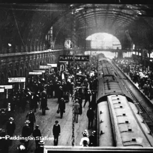 Print of Platform 1 at Paddington Station, c. 1910 Print of Platform 1 at Paddington Station, c. 1910