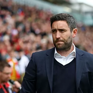 Charging Ahead: Lee Johnson Leads Bristol City Against Birmingham City in Sky Bet Championship (May 7, 2017)