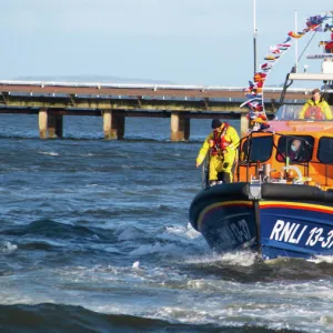 RNLI Prints: Launch a Memory Invergordon