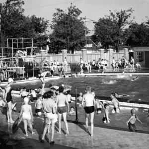 Port Sunlight Lido Print circa 1960 Port Sunlight Lido Print circa 1960