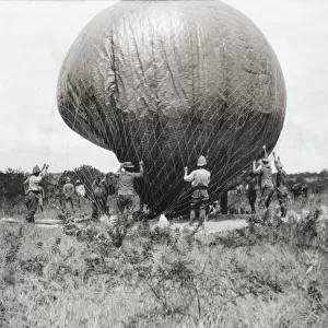 Balloon Corps Transport Gas Balloon Being Used by the Br?
