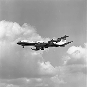 Boeing 707-436 G-APFF British Airtours Gatwick 1974