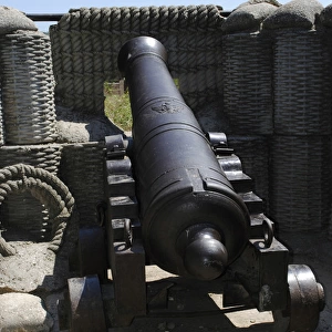 Cannon used to defend the city during the siege of Sevastopo