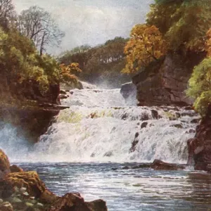 Caídas del río Clyde en Lanark Caídas del río Clyde en Lanark