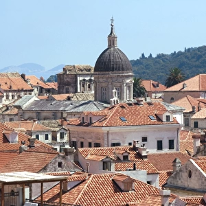 CROATIA. DUBROVNIK. General view of the city with the dome o