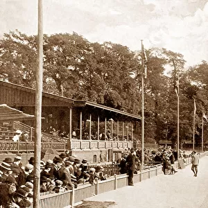 Cycle racing, Herne Hill Velodrome, London