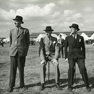 Geoffrey de Havilland, Frank T. Hearle and Wilfred E. Nixon
