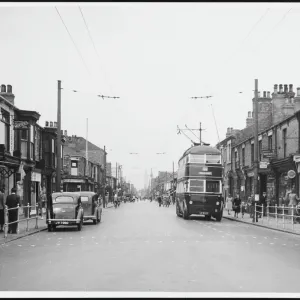 Grimsby Street Trolleybus Print, Freeman Street Scene Grimsby Street Trolleybus Print, Freeman Street Scene