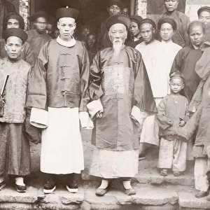 Group of chinese men and children, c. 1900
