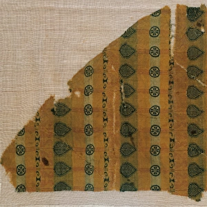 Islamic period. Spain. Fragment layer. Silk fabric. 11th C
