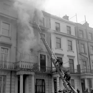 LCC-LFB Serious house fire in Notting Hill