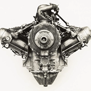 Lion XIA engine, with three rear fitted carburettors