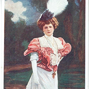 Mabel Love as Suzanne