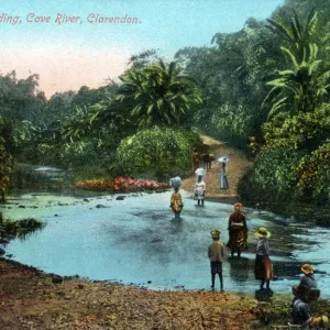 La Ford presso il fiume Cave a Clarendon in Giamaica nelle Indie Occidentali