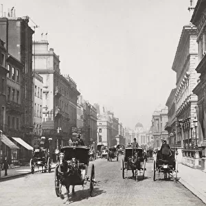 Pall Mall, London, horses and carriages