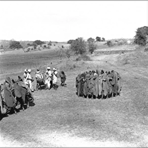 People in groups, Madhya Pradesh, Central India