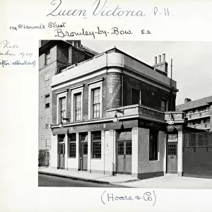 Photograph of Queen Victoria PH, Bromley by Bow, London