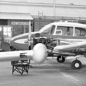 Piper PA-23 Apache G-ASHC