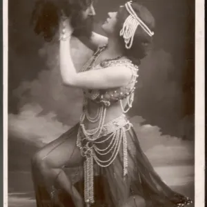 Print of Maud Allan holding Johannan's head, 1907 Print of Maud Allan holding Johannan's head, 1907