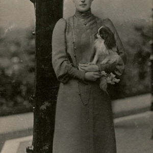 Queen Alexandra with Japanese Chin