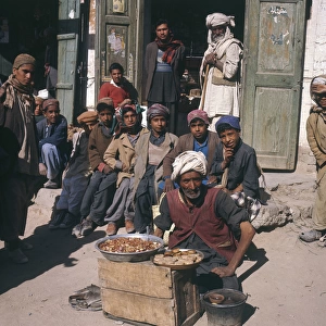Racial / Pakistan 1984