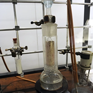 Replica of the lab worktable of the Italian chemist Giulio N
