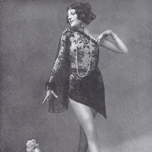 A sensational portrait of the stage star Juliette Compton