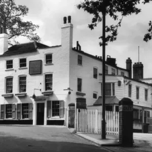 The Spaniards Inn, Hampstead Heath, London Print The Spaniards Inn, Hampstead Heath, London Print