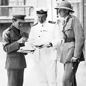 T E Lawrence, Colonel Dawnay and Commander Hogarth