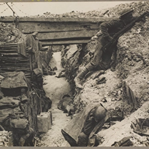Trench interior near the Albert-Bapaume road on the Somme