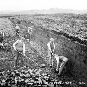 Early 20th Century Irish Turf Cutting Print