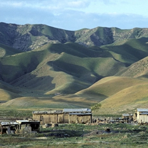 Turkmen people houses - built of mud - Karahoudan