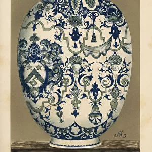 Vase or potiche from Rouen, with heraldic