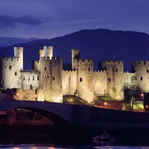 Conwy Castle Dusk Print - North Wales, UK Conwy Castle Dusk Print - North Wales, UK