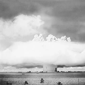 Operation Crossroads atom bomb test, 1946
