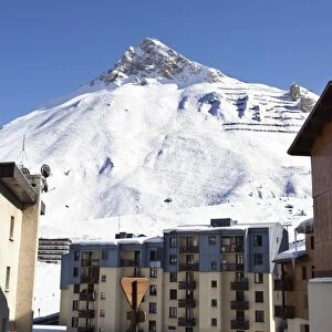 Alpine Ski resort, Tignes-le-Lac, Tignes, Savoie, Rhone-Alpes, French Alps, France, Europe