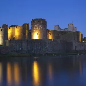 Castillo de Caerphilly, Gales del Medio, País de Gales Unido Reino Unido Europa Castillo de Caerphilly, Gales del Medio, País de Gales Unido Reino Unido Europa