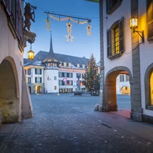 Christmas Tree in Rathausplatz, Thun, Jungfrau region, Bernese Oberland, Swiss Alps