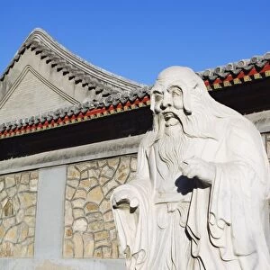 Confucius statue in Beijing University, Haidian, Beijing, China, Asia