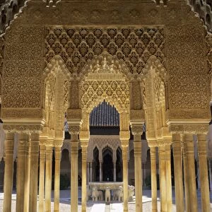Court of the Lions, Alhambra Palace, UNESCO World Heritage Site, Granada, Andalucia, Spain, Europe