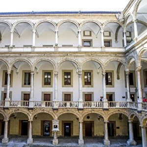 Courtyard of the Palazzo dei Normanni (Palace of the Normans) (Royal Palace), Palermo