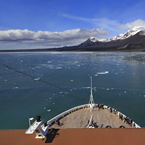 Cruise Ship, Hubbard Glacier, Disenchantment Bay, Alaska, United States of America