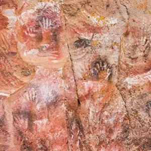 Argentina Heritage Sites Collection: Cueva de las Manos, RÝo Pinturas