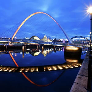 Gateshead Millennium Bridge and The Sage at dusk, Newcastle, Tyne and Wear, England, United Kingdom, Europe